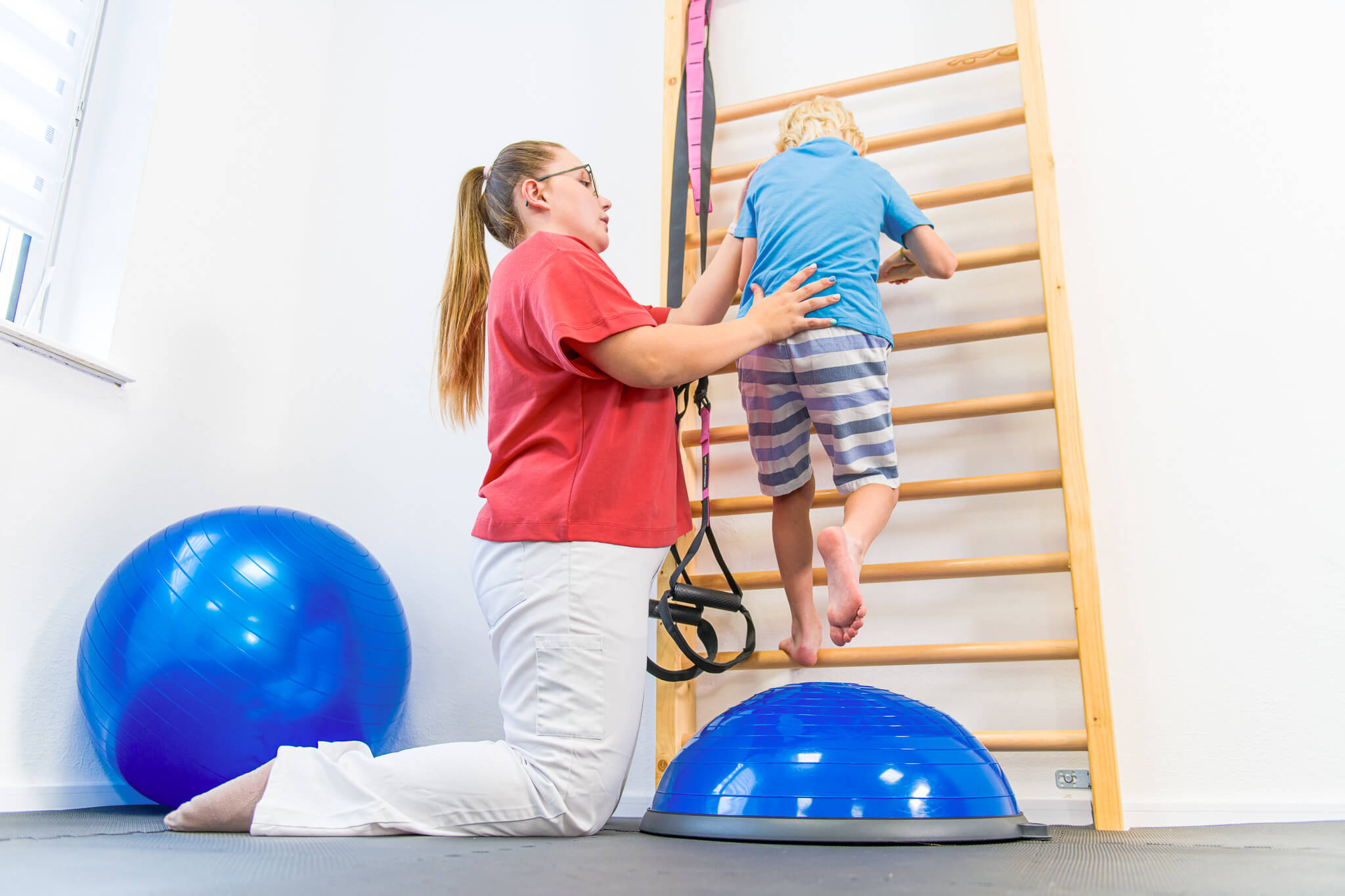 header für Interdisziplinäre Komplexeinrichtung